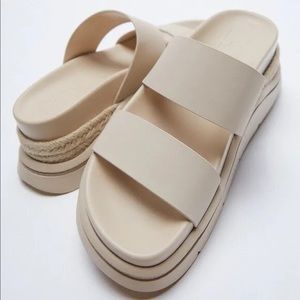 Zara Chunky Rubberized Platform Slides size 37
